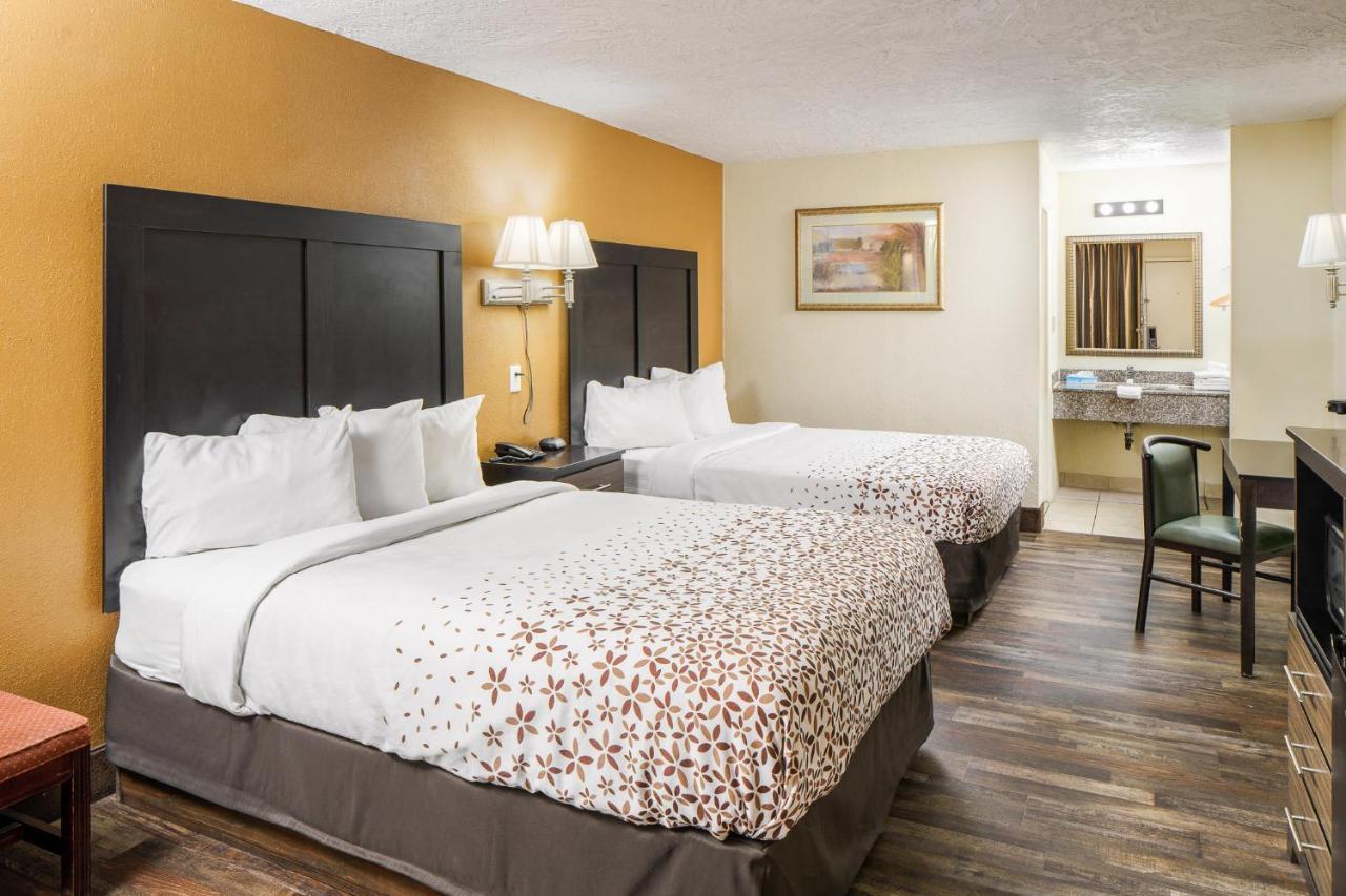 Americana Inn A Travelodge By Wyndham Pigeon Forge Εξωτερικό φωτογραφία
