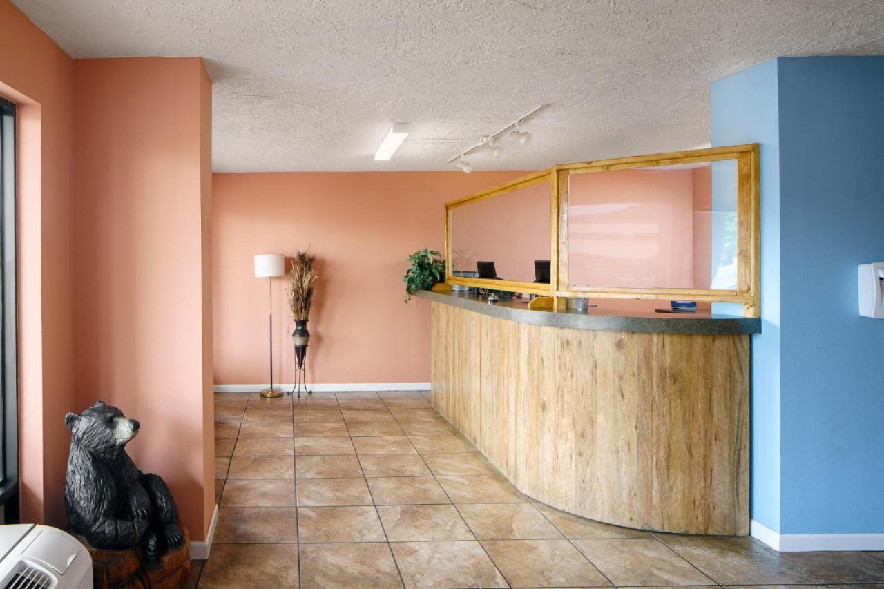 Americana Inn A Travelodge By Wyndham Pigeon Forge Εξωτερικό φωτογραφία