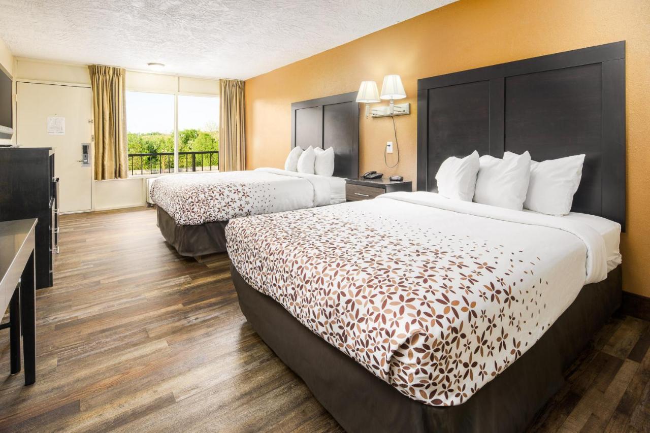 Americana Inn A Travelodge By Wyndham Pigeon Forge Εξωτερικό φωτογραφία