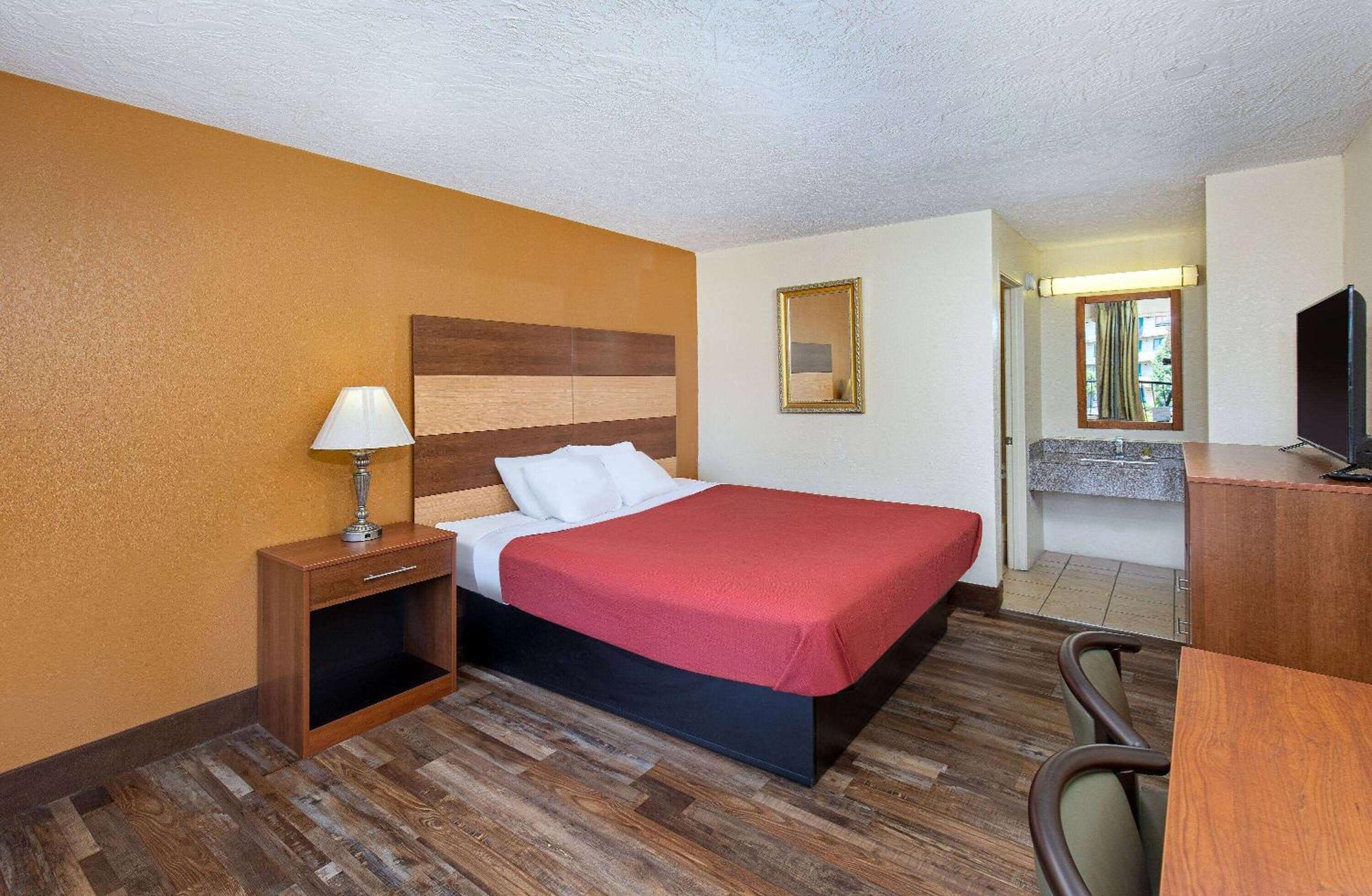 Americana Inn A Travelodge By Wyndham Pigeon Forge Εξωτερικό φωτογραφία